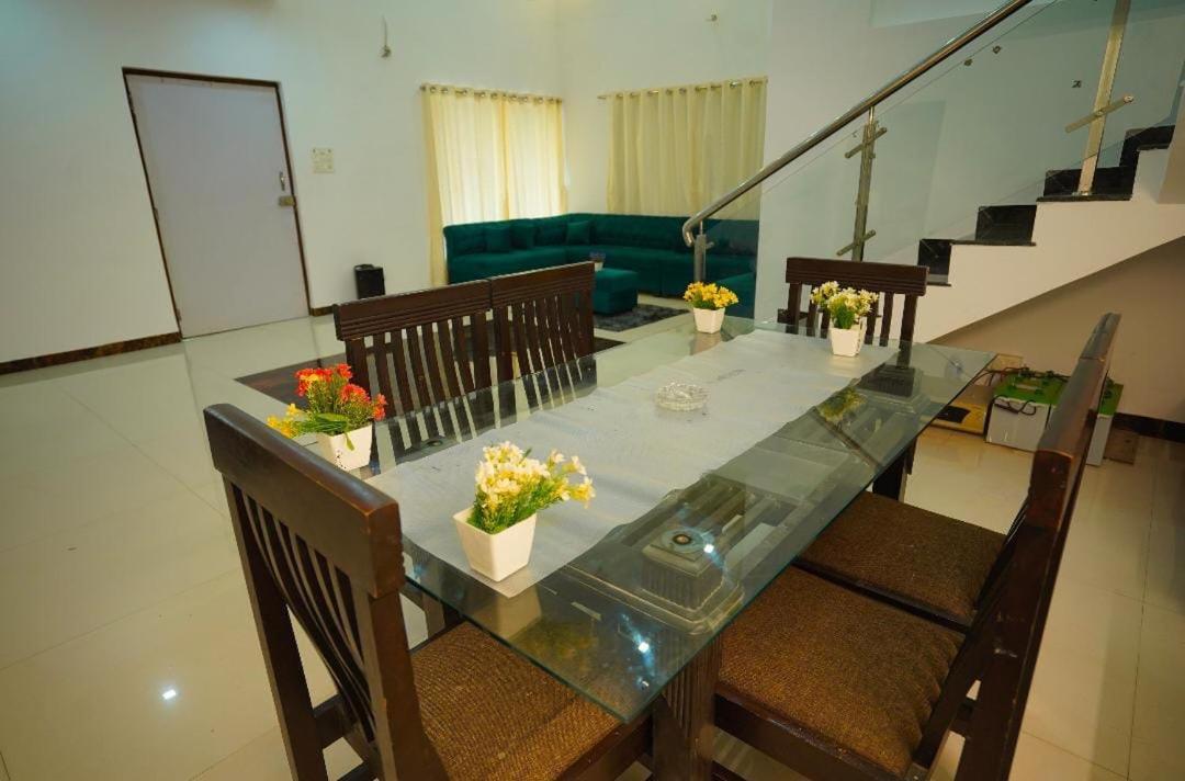 Hitman 45 Villa Lonavala Exteriör bild